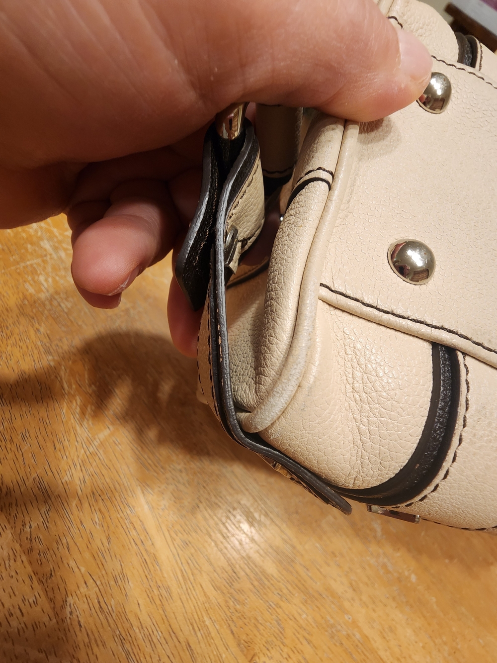 MCM cream leather Boston satchel featuring silver-toned hardware - Picture 10 of 16